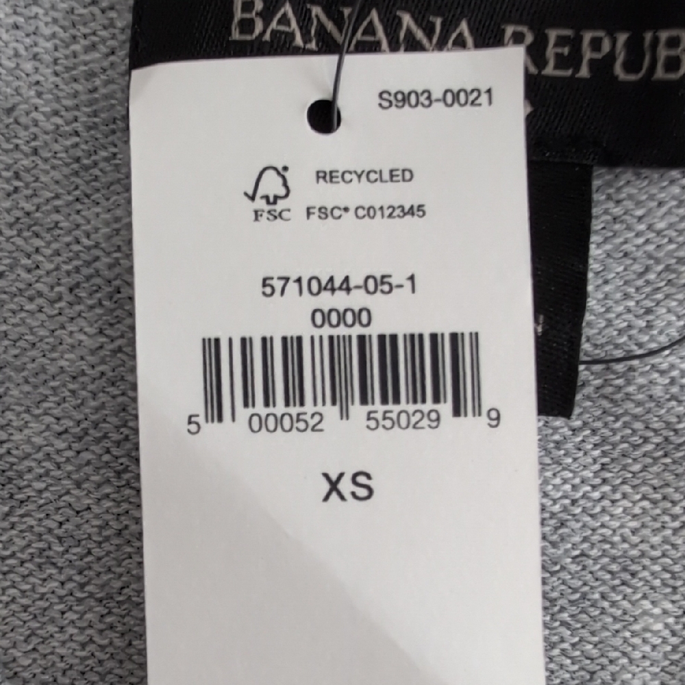 NWT Banana Republic Light Gray Knit Vest Sweater Top, Size XS - Picture 7 of 7